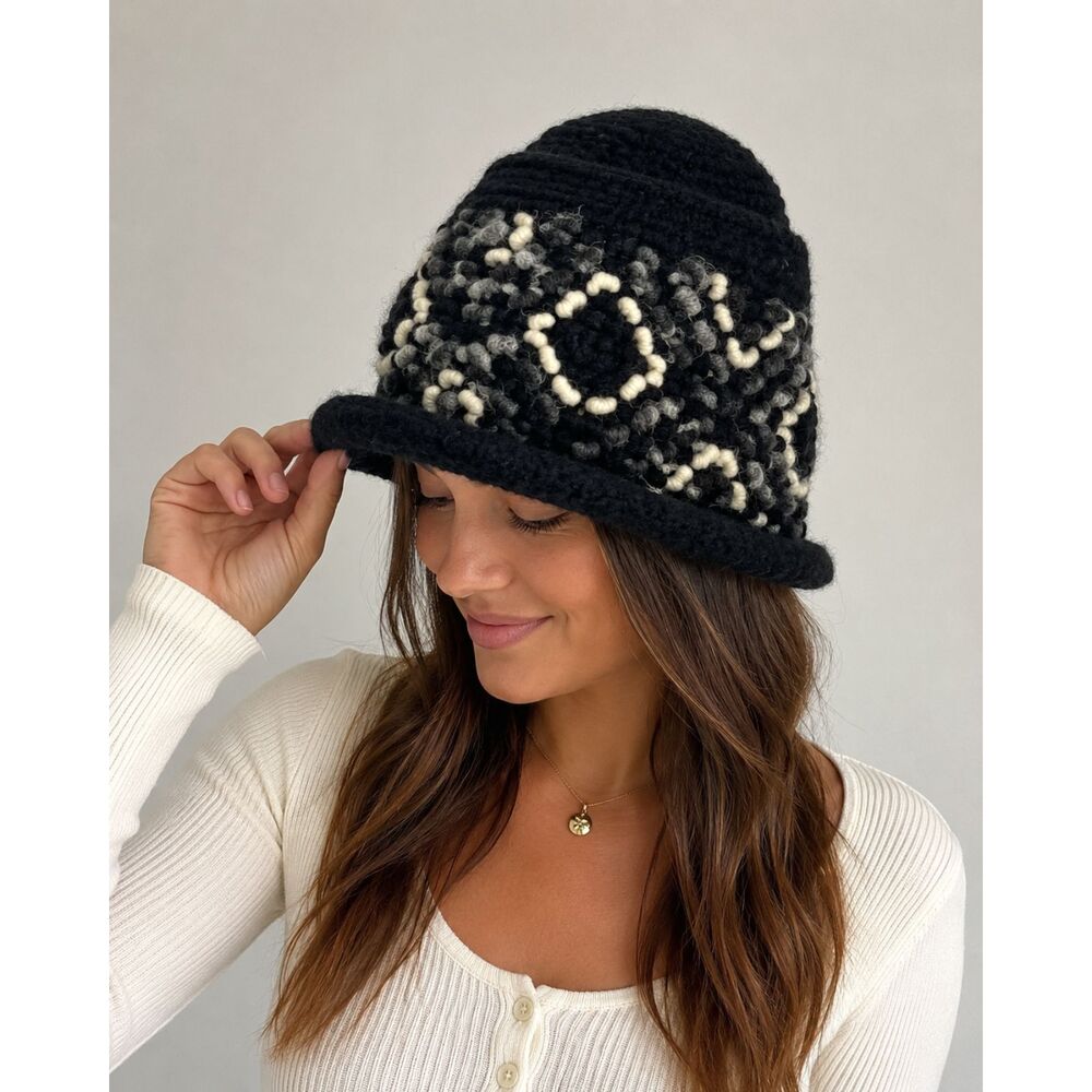 Metropolitan Opera Hat Made in Peru